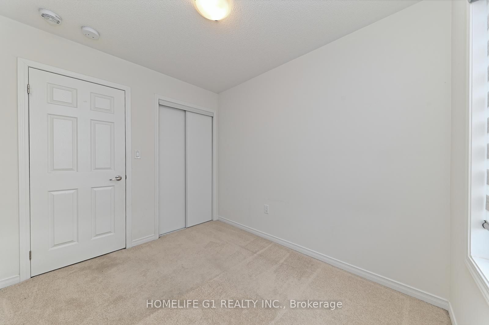 2605 Magdalen Path, #3