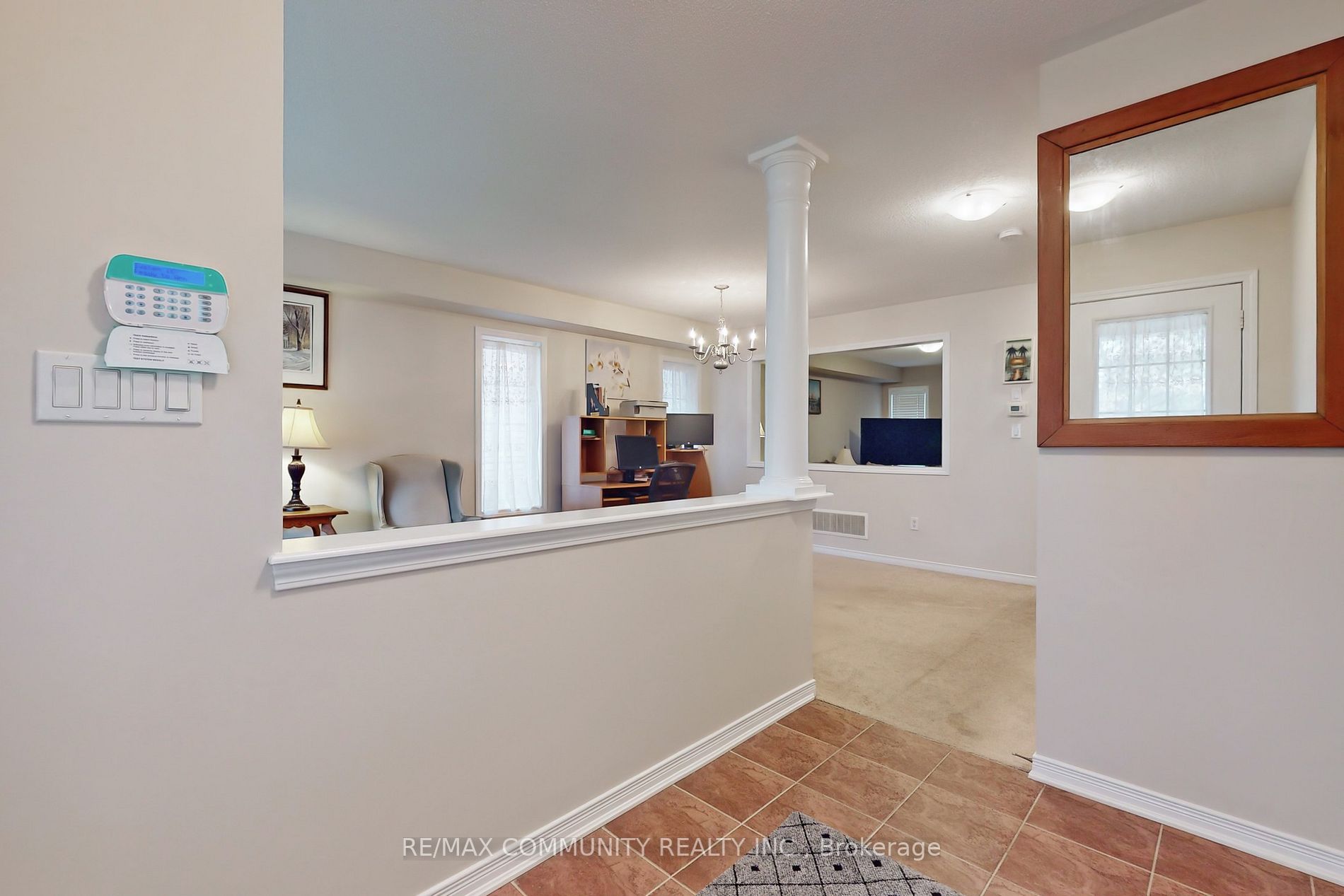 16 Watersplace Ave