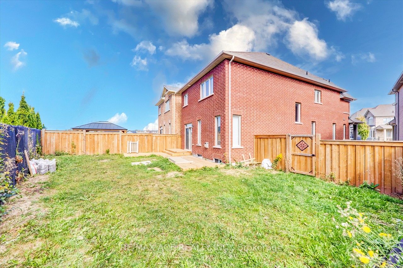142 Hurst Drive