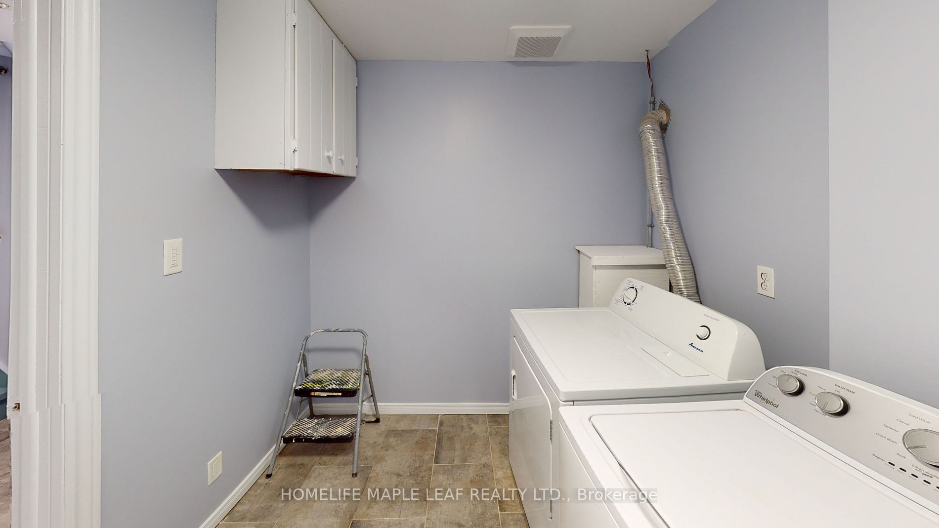 598 Montgomery Street, #B