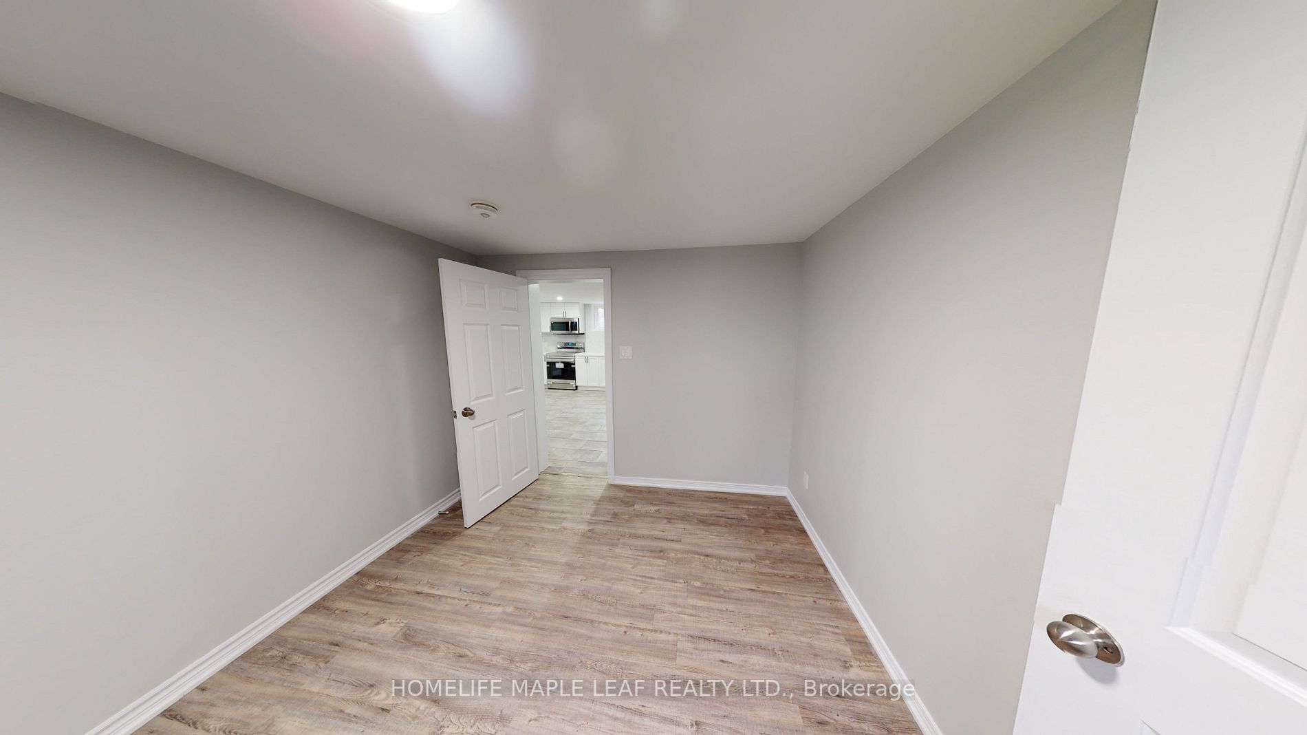 598 Montgomery Street, #B