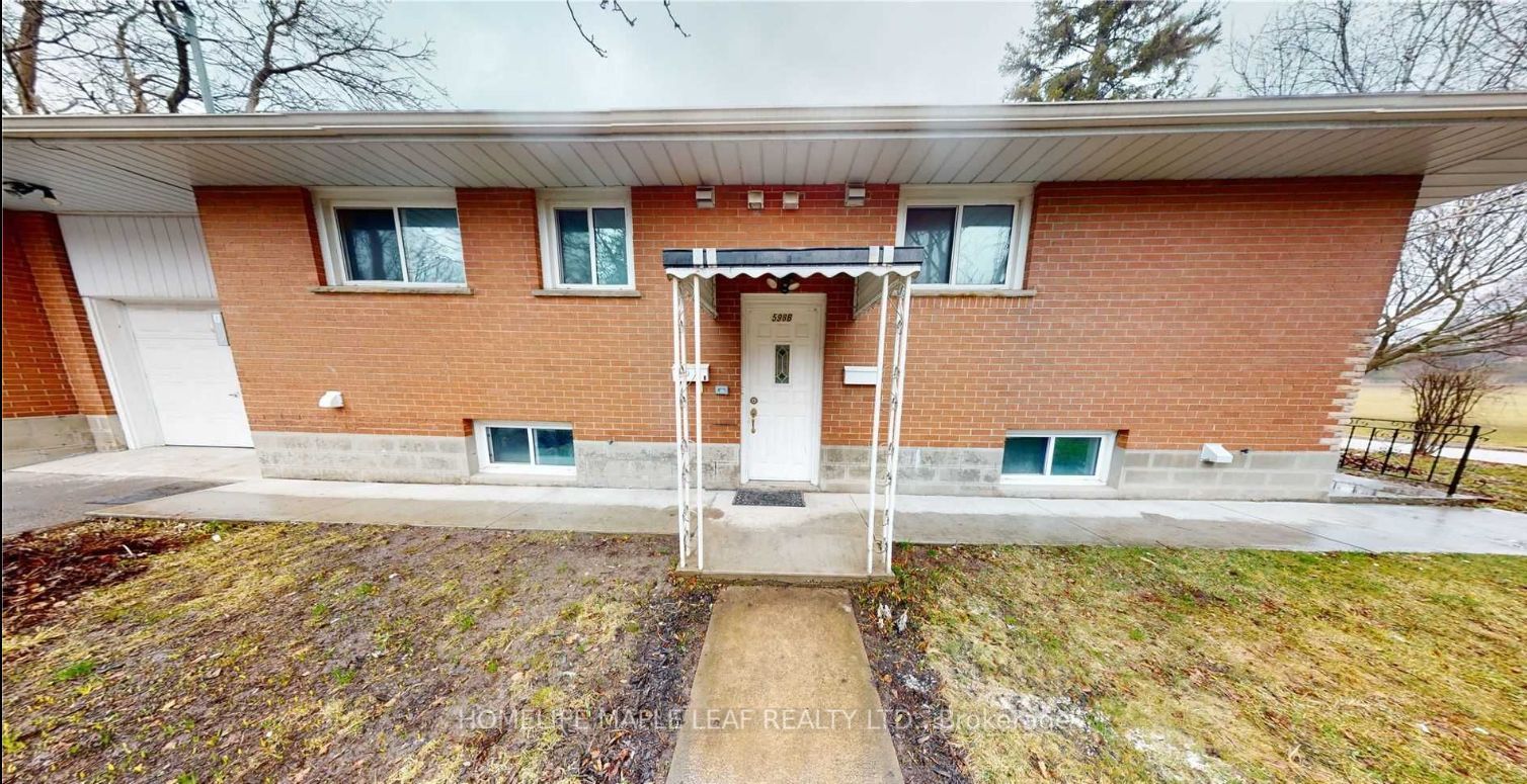 598 Montgomery Street, #B
