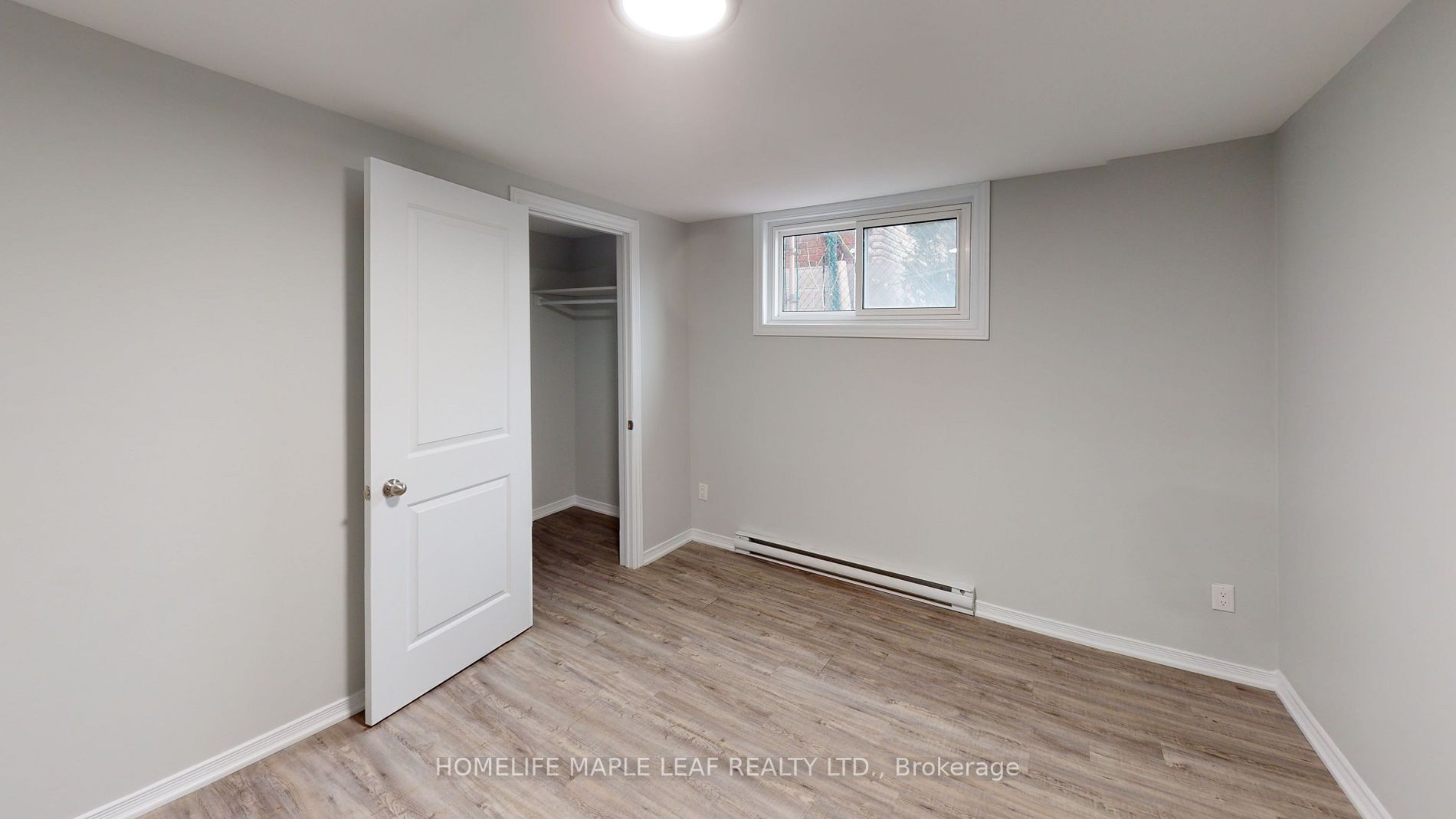 598 Montgomery Street, #B