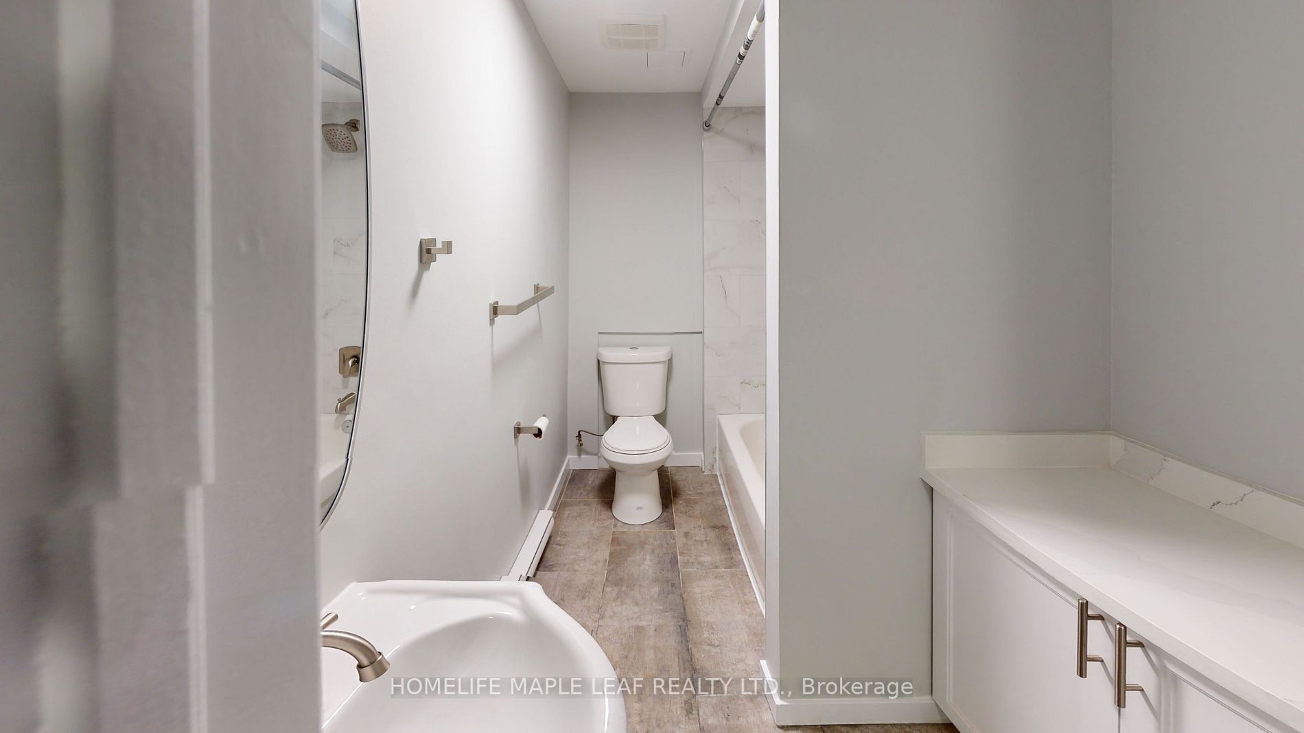 598 Montgomery Street, #B