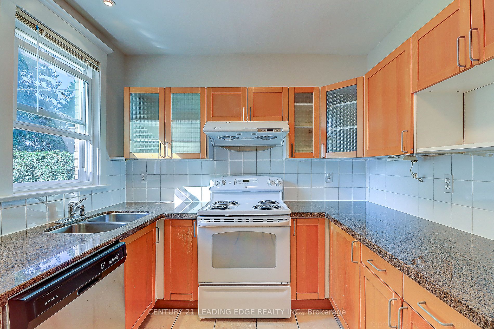 267 Glebeholme Blvd