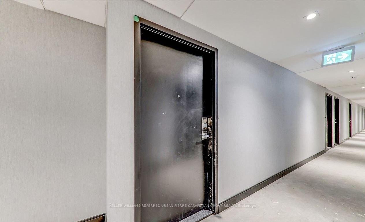 90 Glen Everest Rd, #205