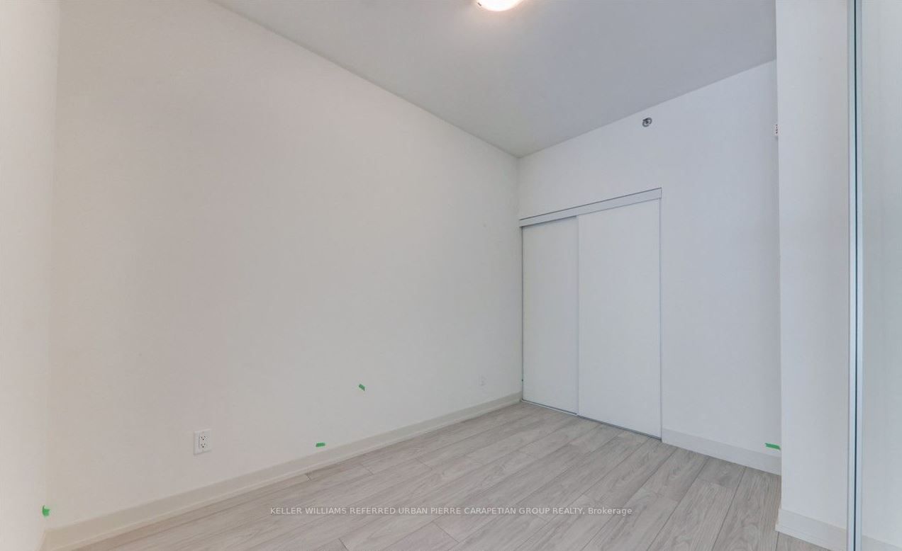 90 Glen Everest Rd, #205
