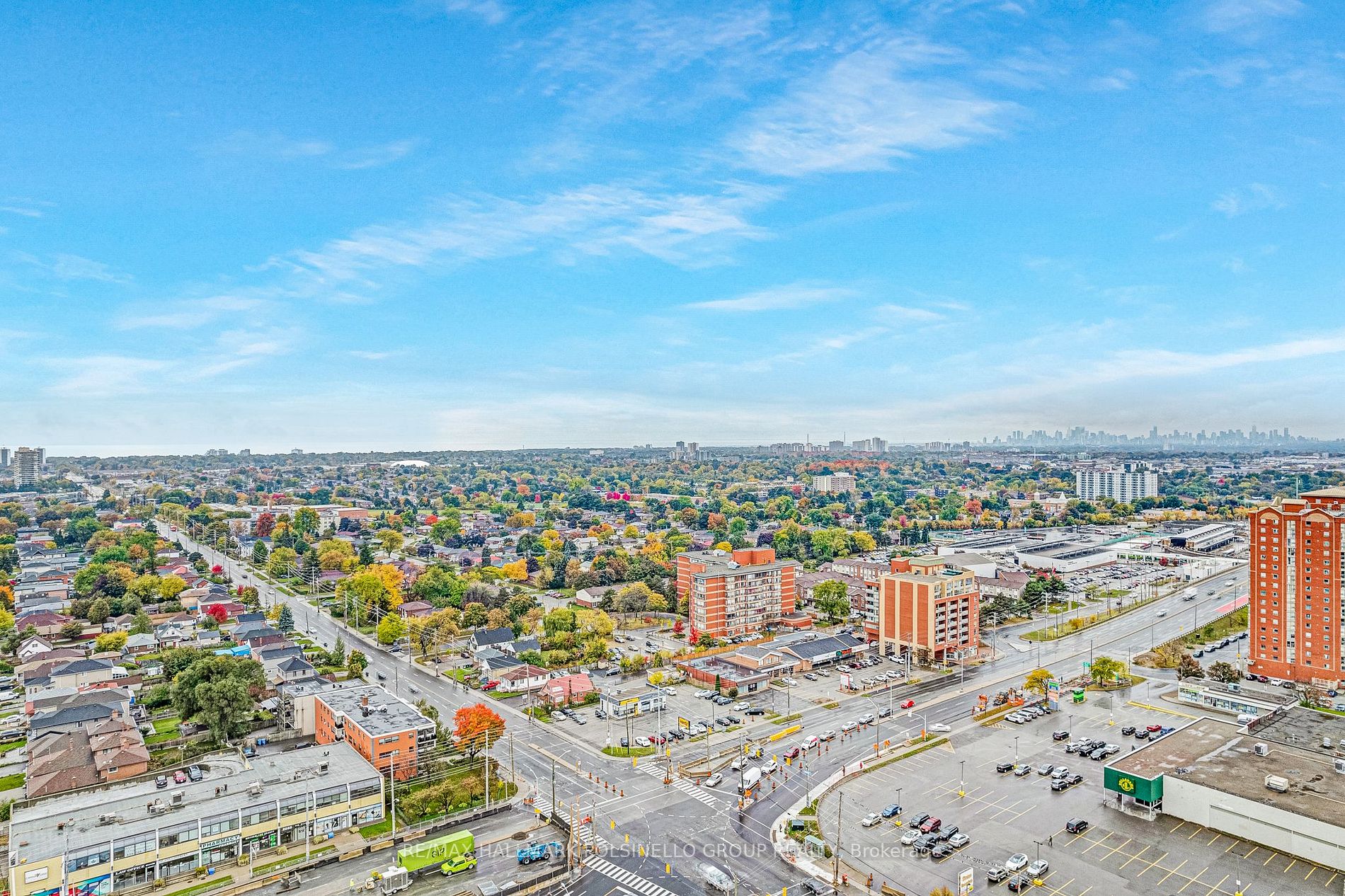 915 Midland Ave N, #403