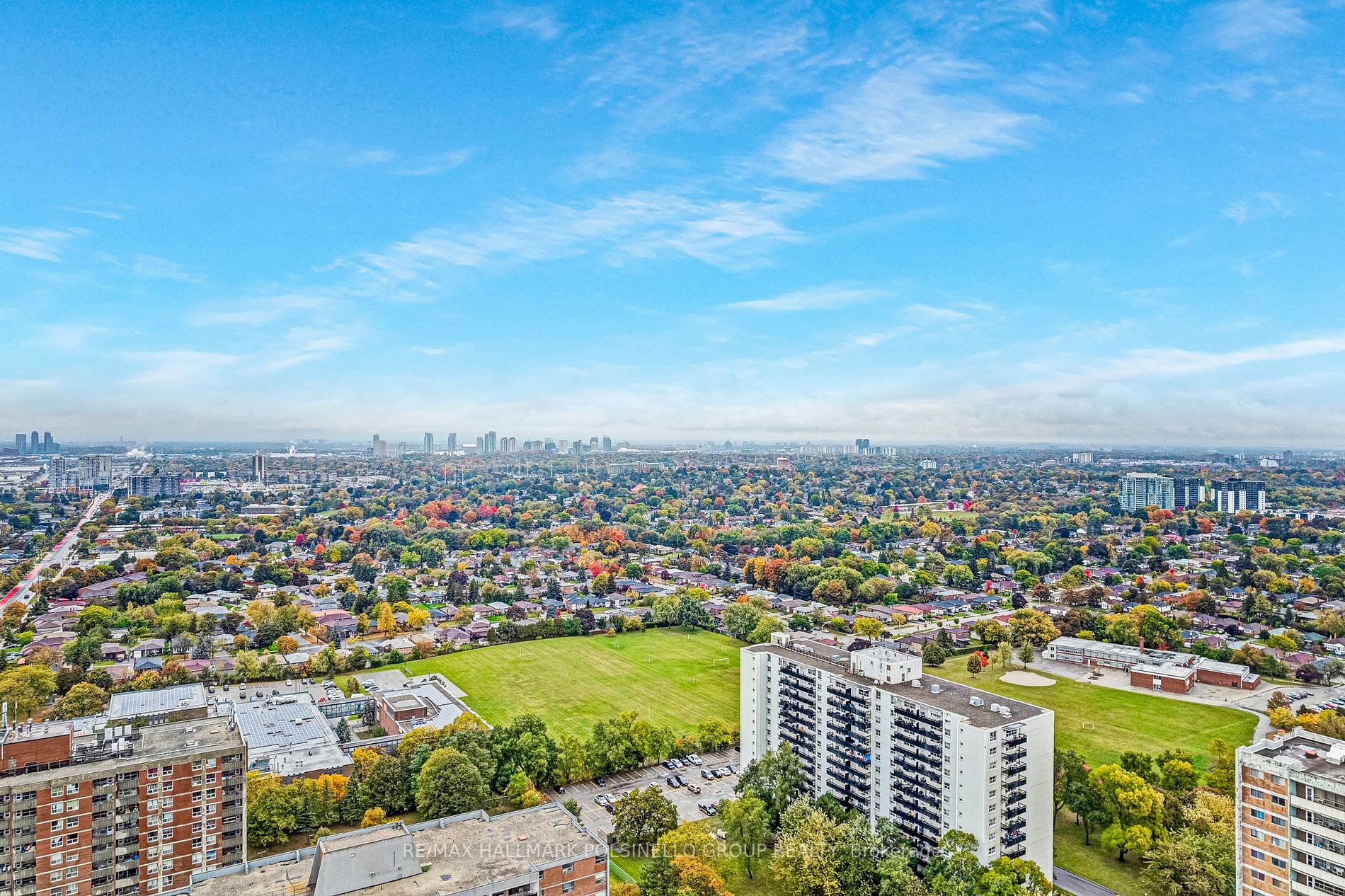 915 Midland Ave N, #403