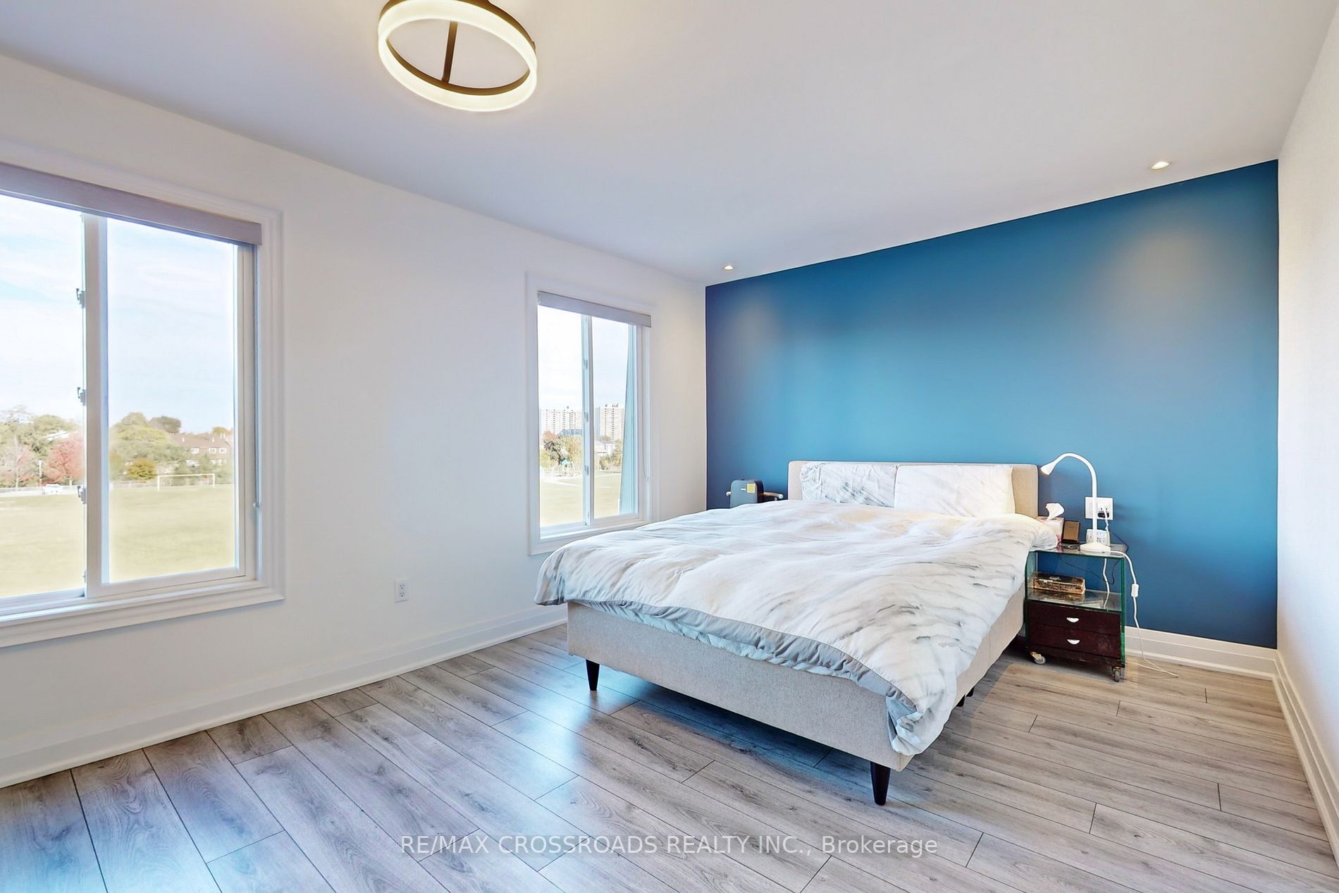 2325 Bridletowne Circ