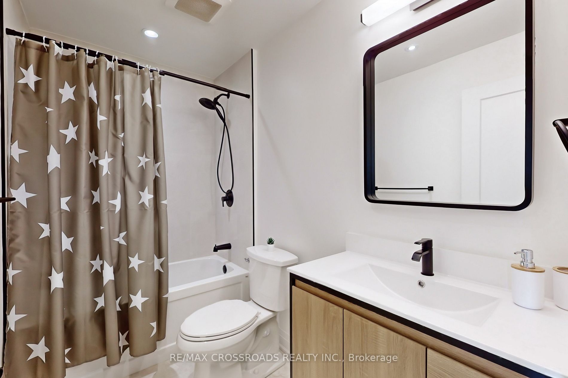 2325 Bridletowne Circ