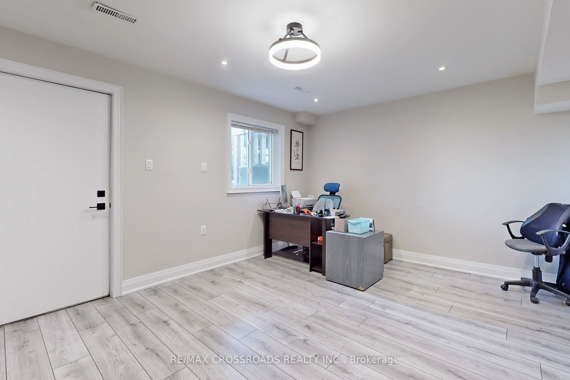 2325 Bridletowne Circ