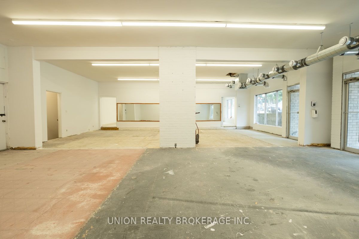 2210 Queen St, #4,5&6