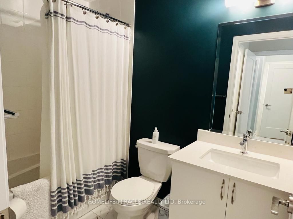 3220 Sheppard Avenue E #809