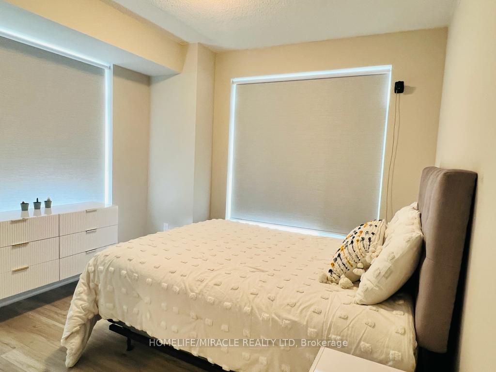 3220 Sheppard Avenue E #809