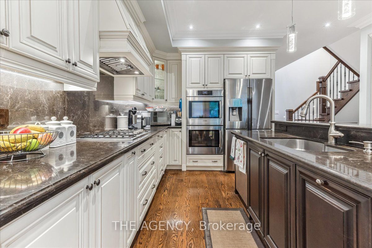 11 Northbrook Rd