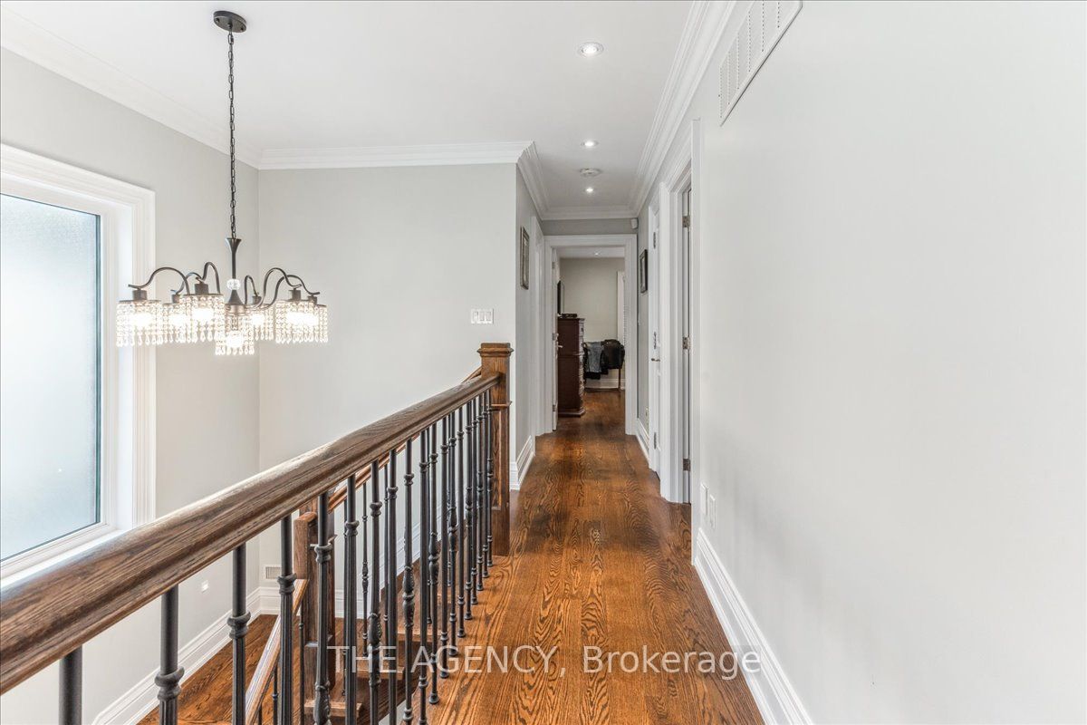 11 Northbrook Rd