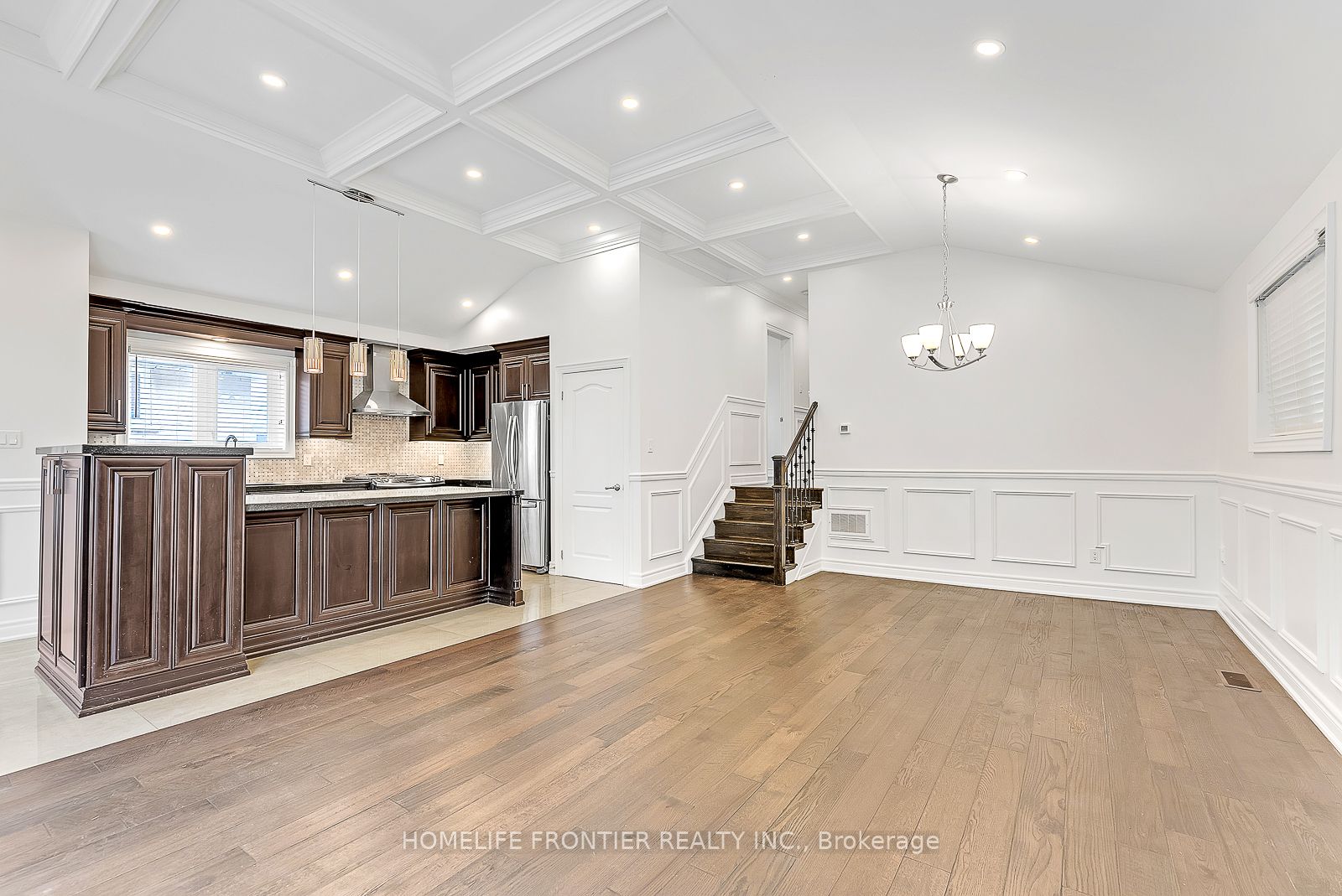 45 Mountland Dr