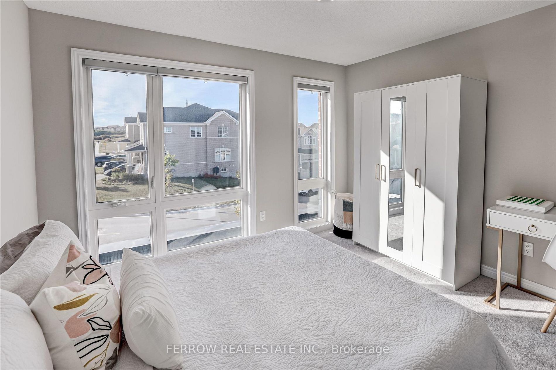 1226 Cactus Crescent