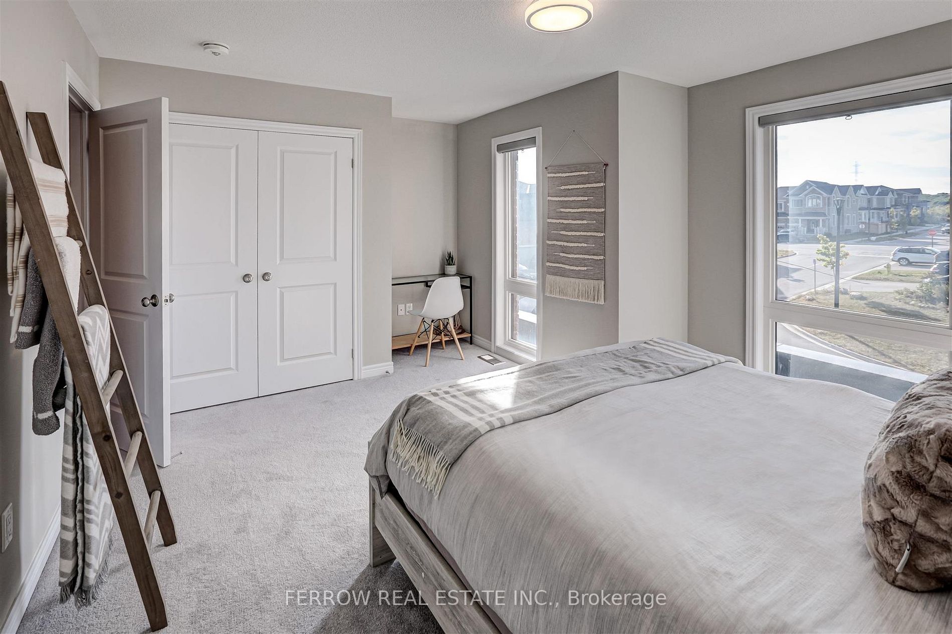 1226 Cactus Crescent