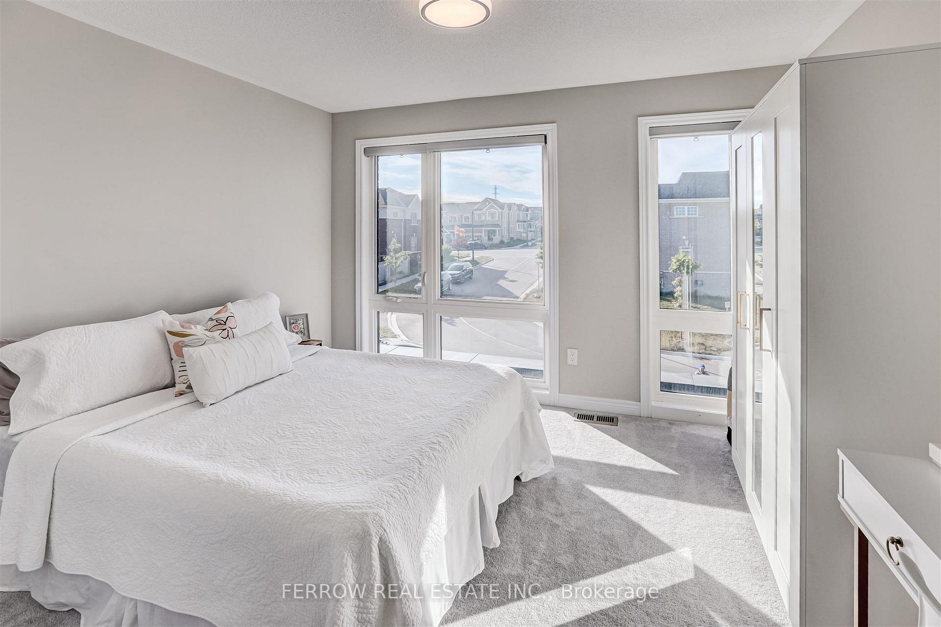1226 Cactus Crescent