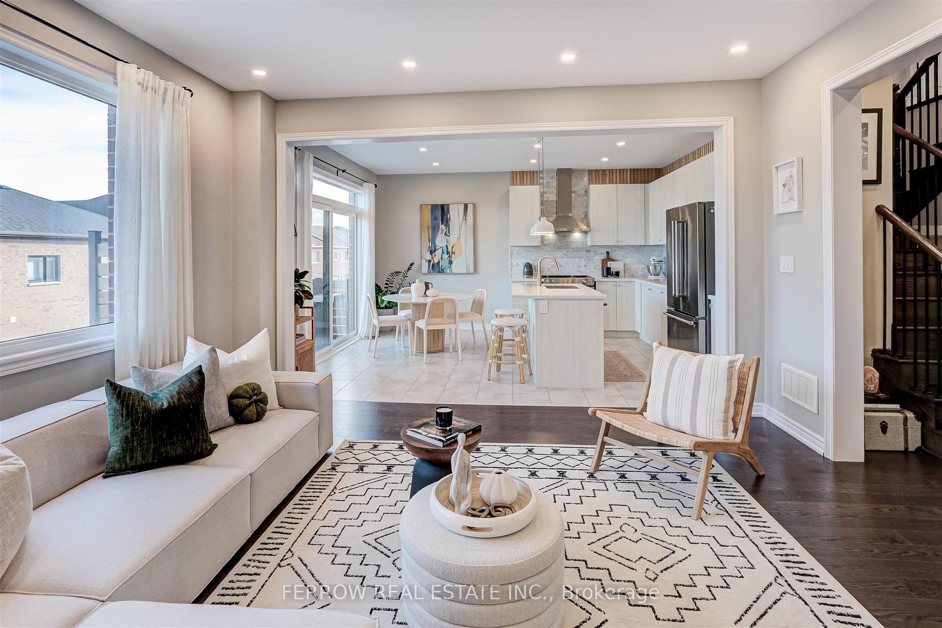 1226 Cactus Crescent