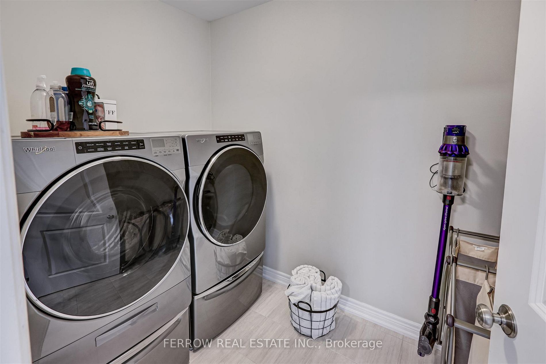 1226 Cactus Crescent