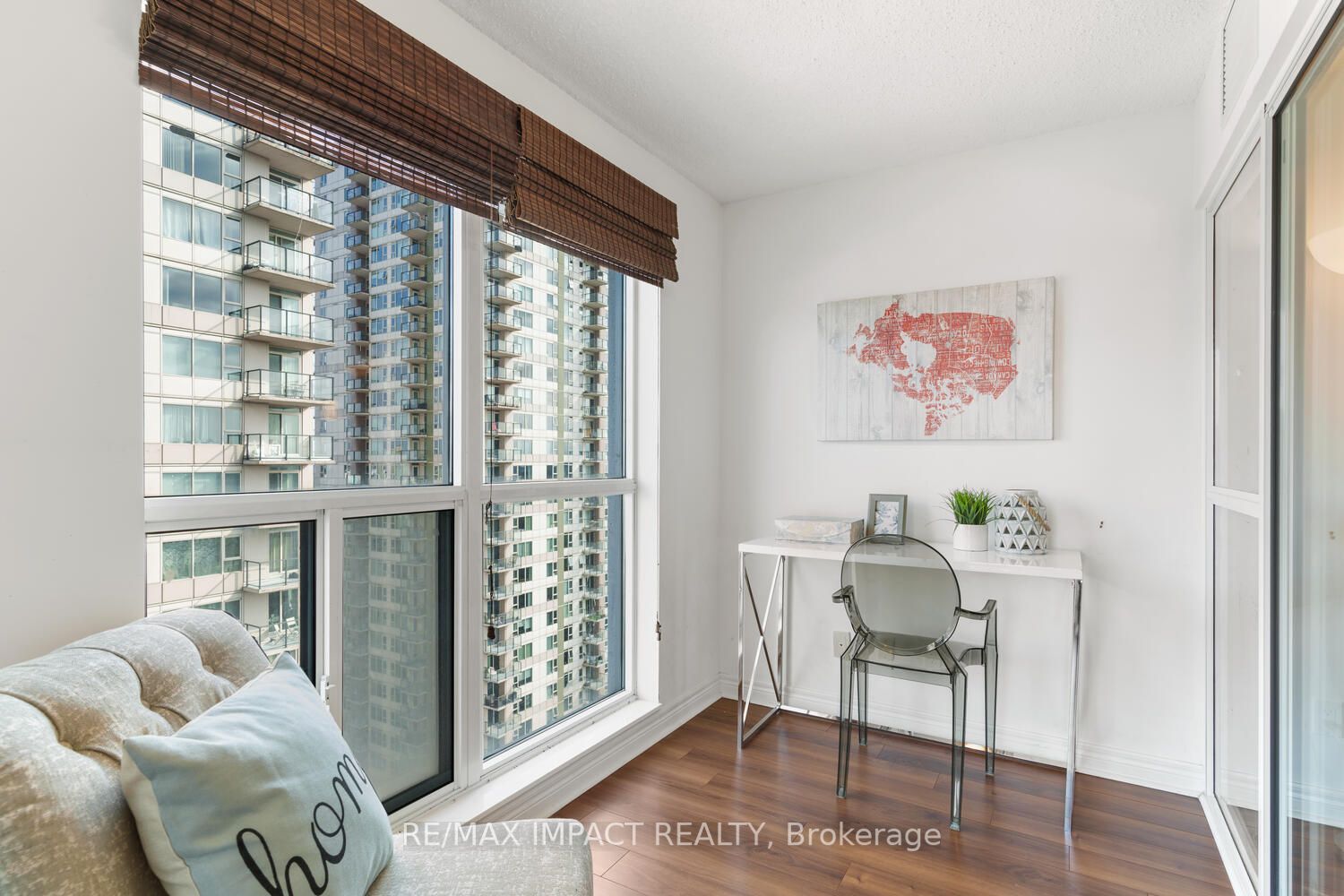 50 Town Centre Crt E, #1609
