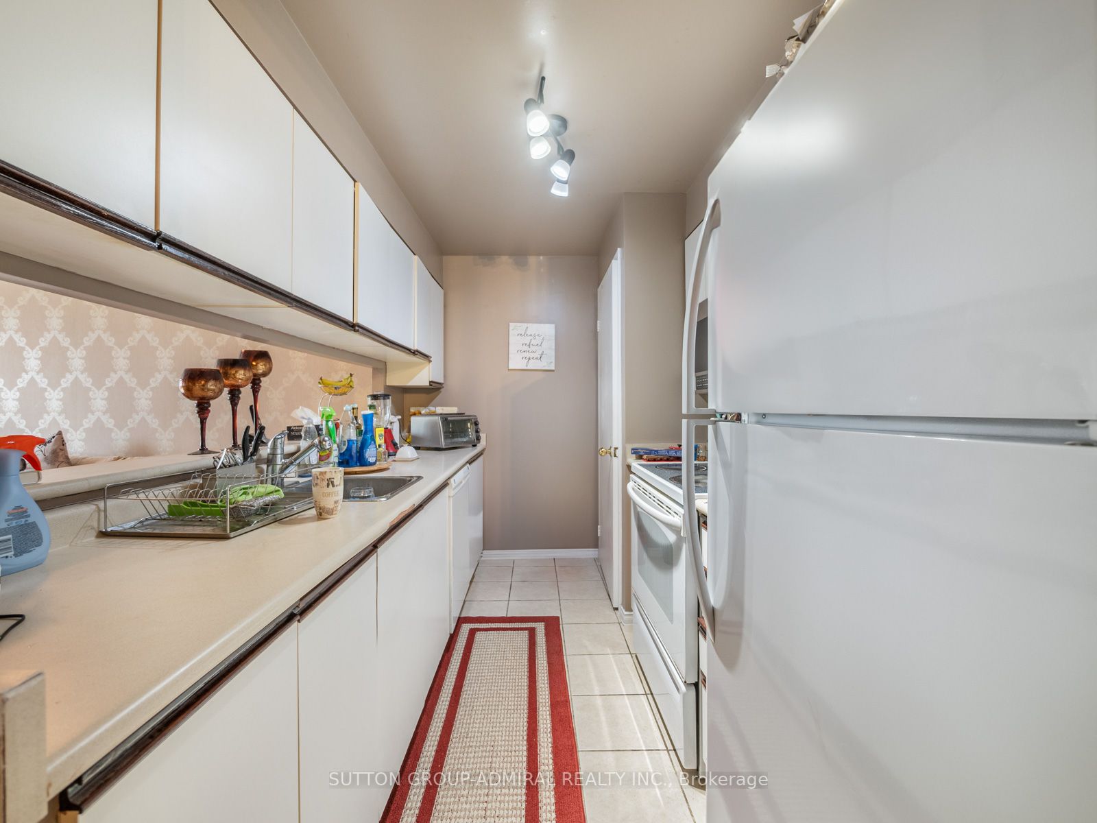 90 Dale Ave, #1203