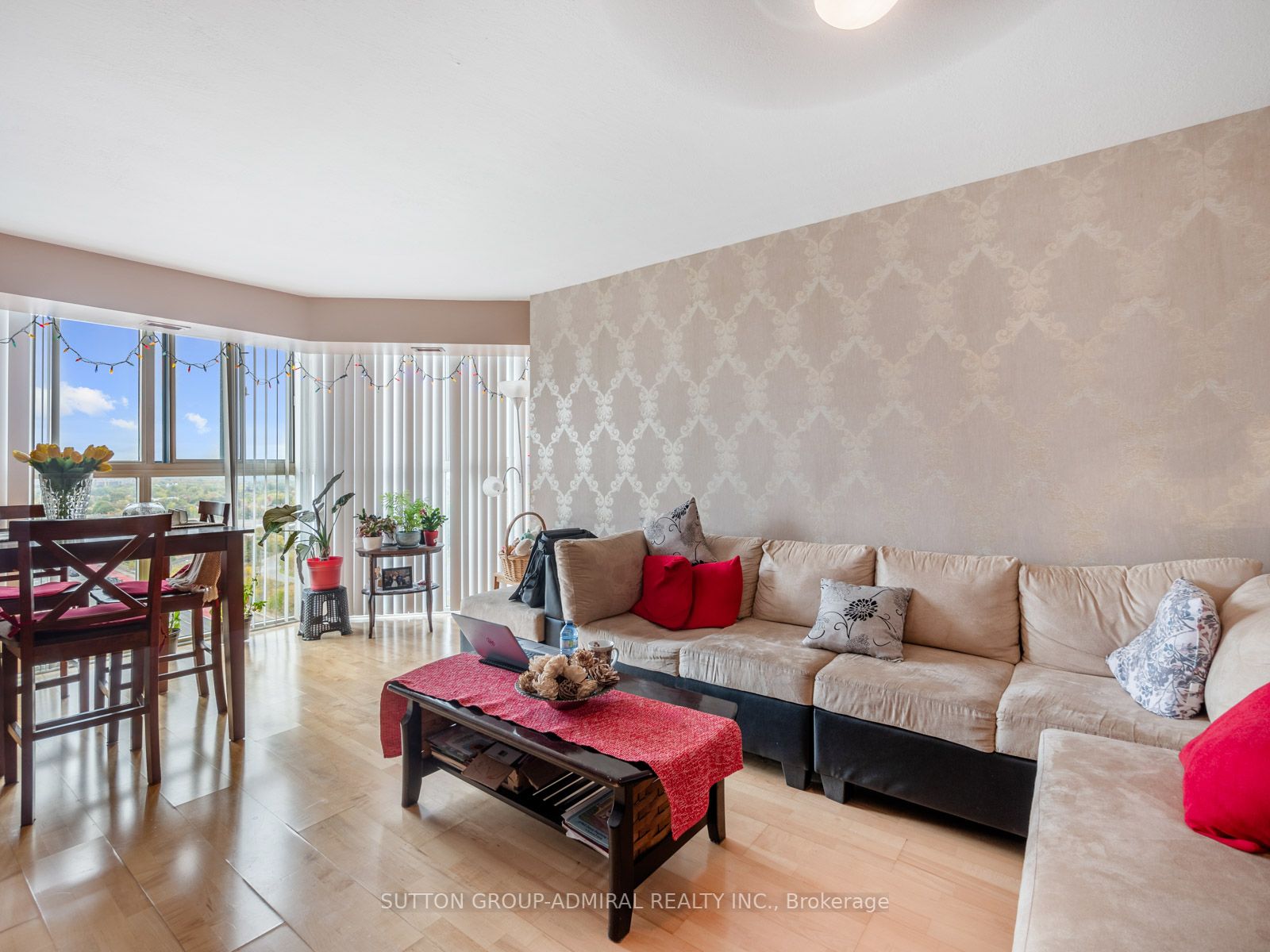 90 Dale Ave, #1203