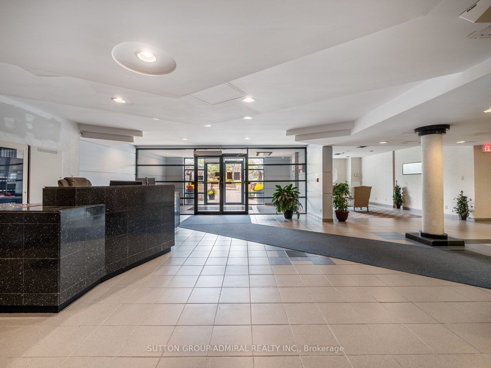 90 Dale Ave, #1203