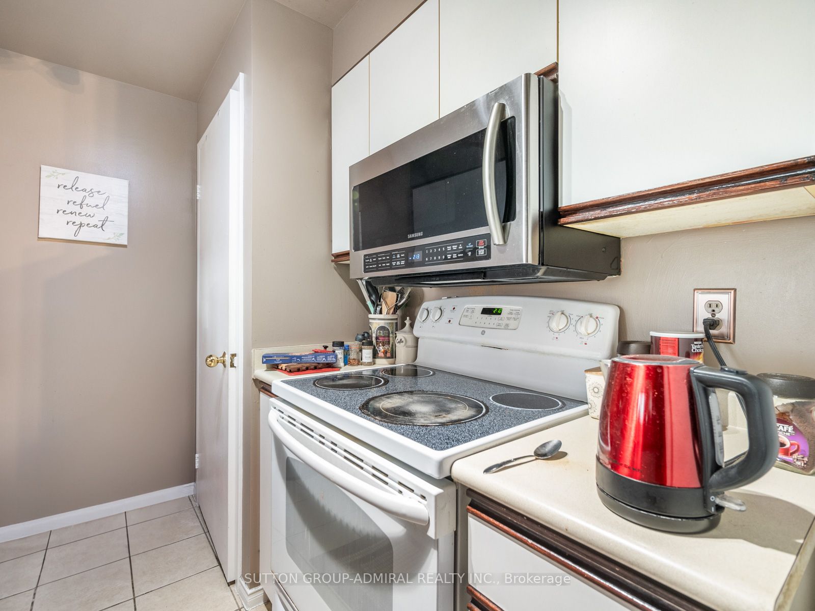 90 Dale Ave, #1203