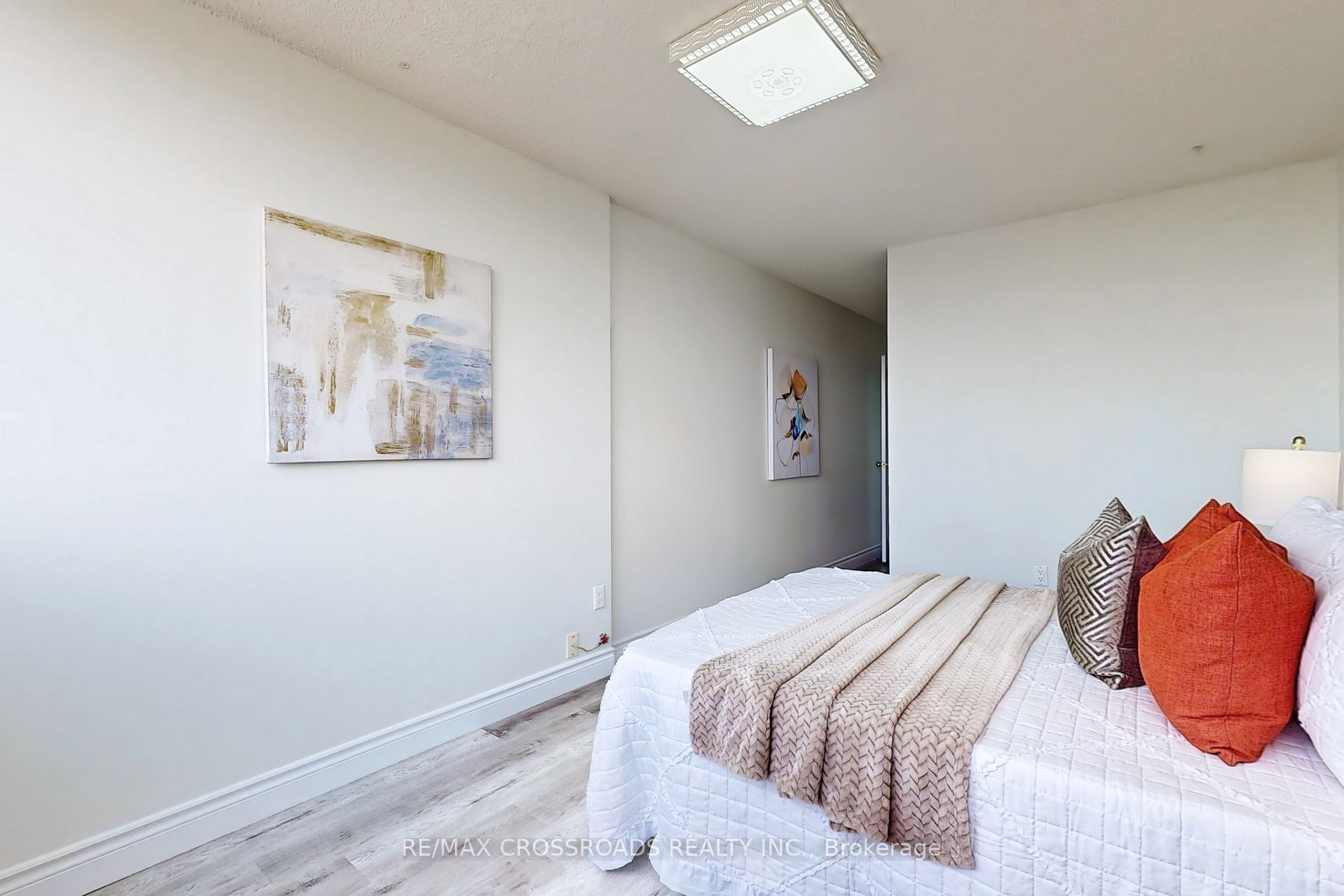 25 Silver Springs Blvd, #1601