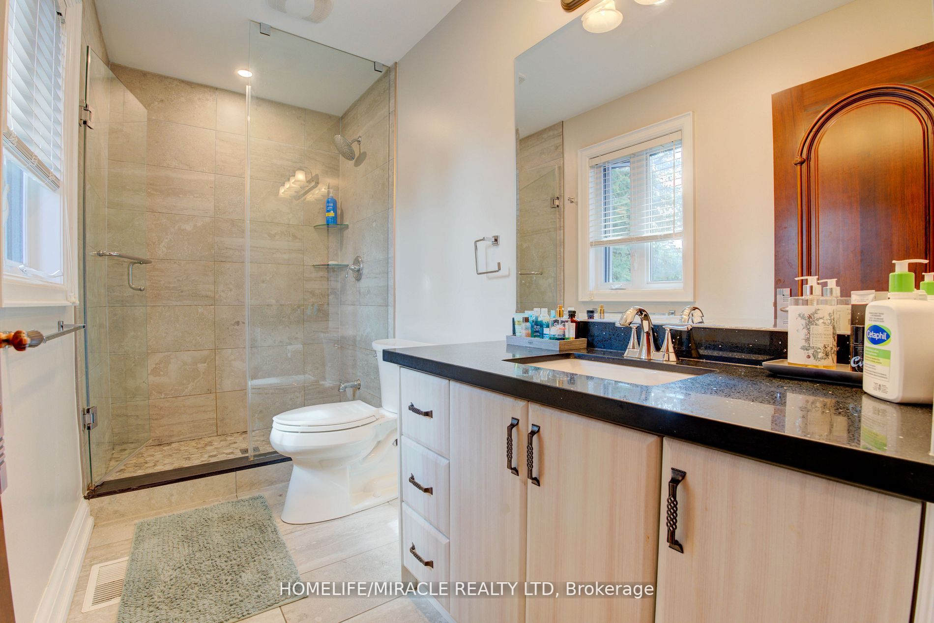 224 Island Rd