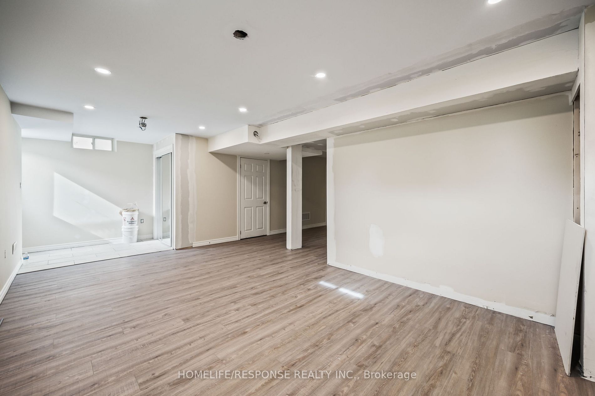 161 Douglas Kemp Cres