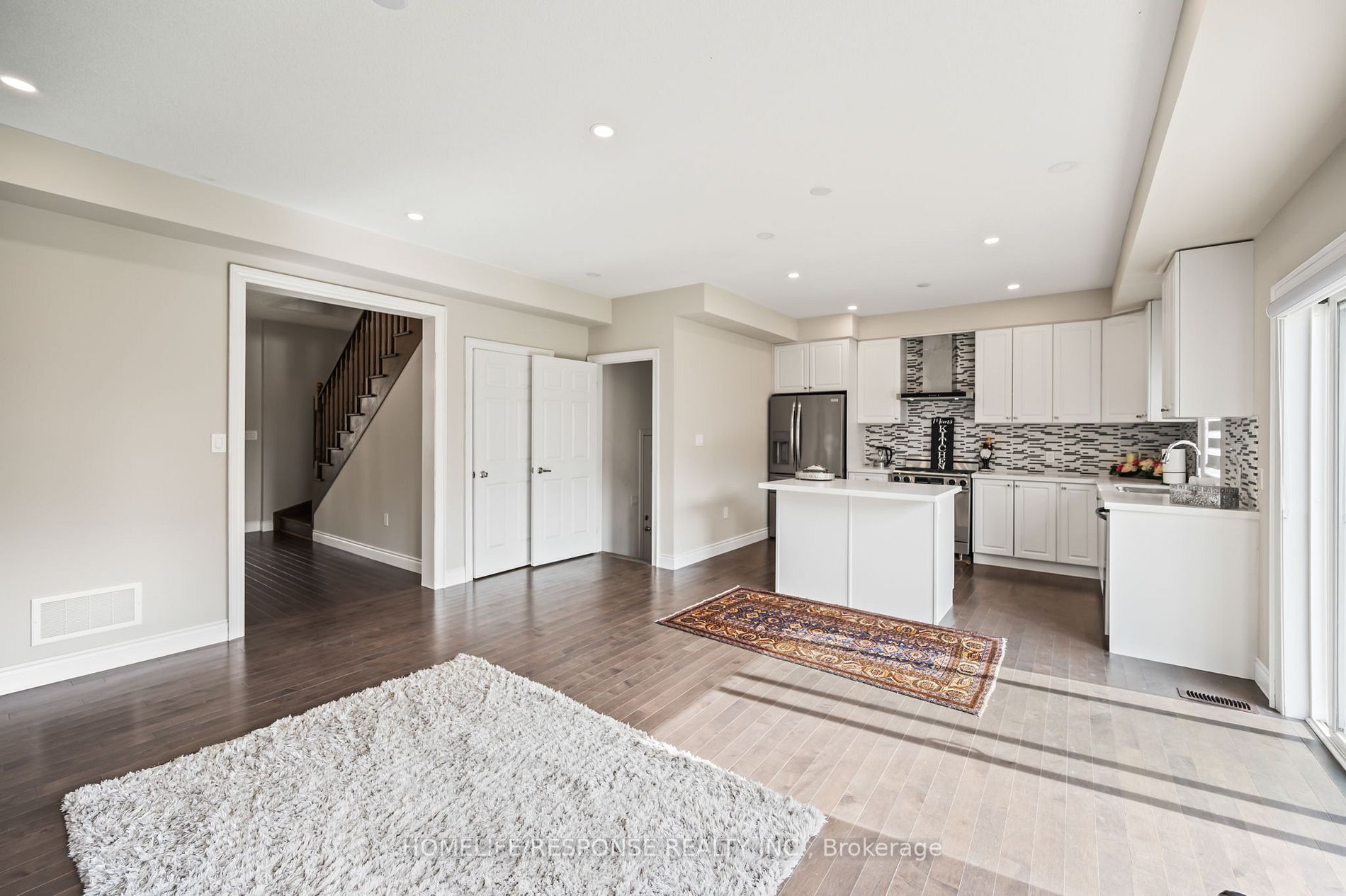 161 Douglas Kemp Cres