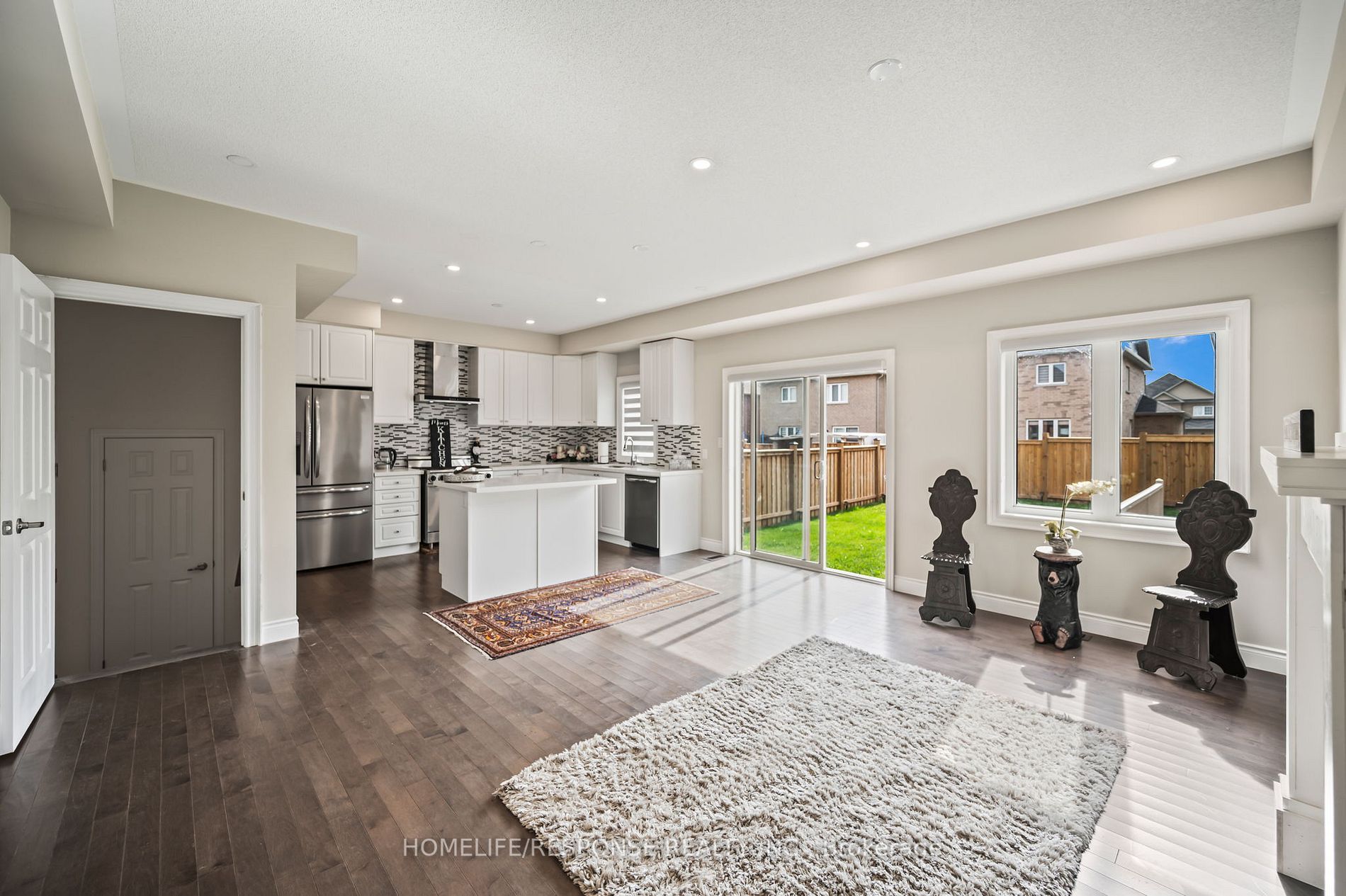 161 Douglas Kemp Cres