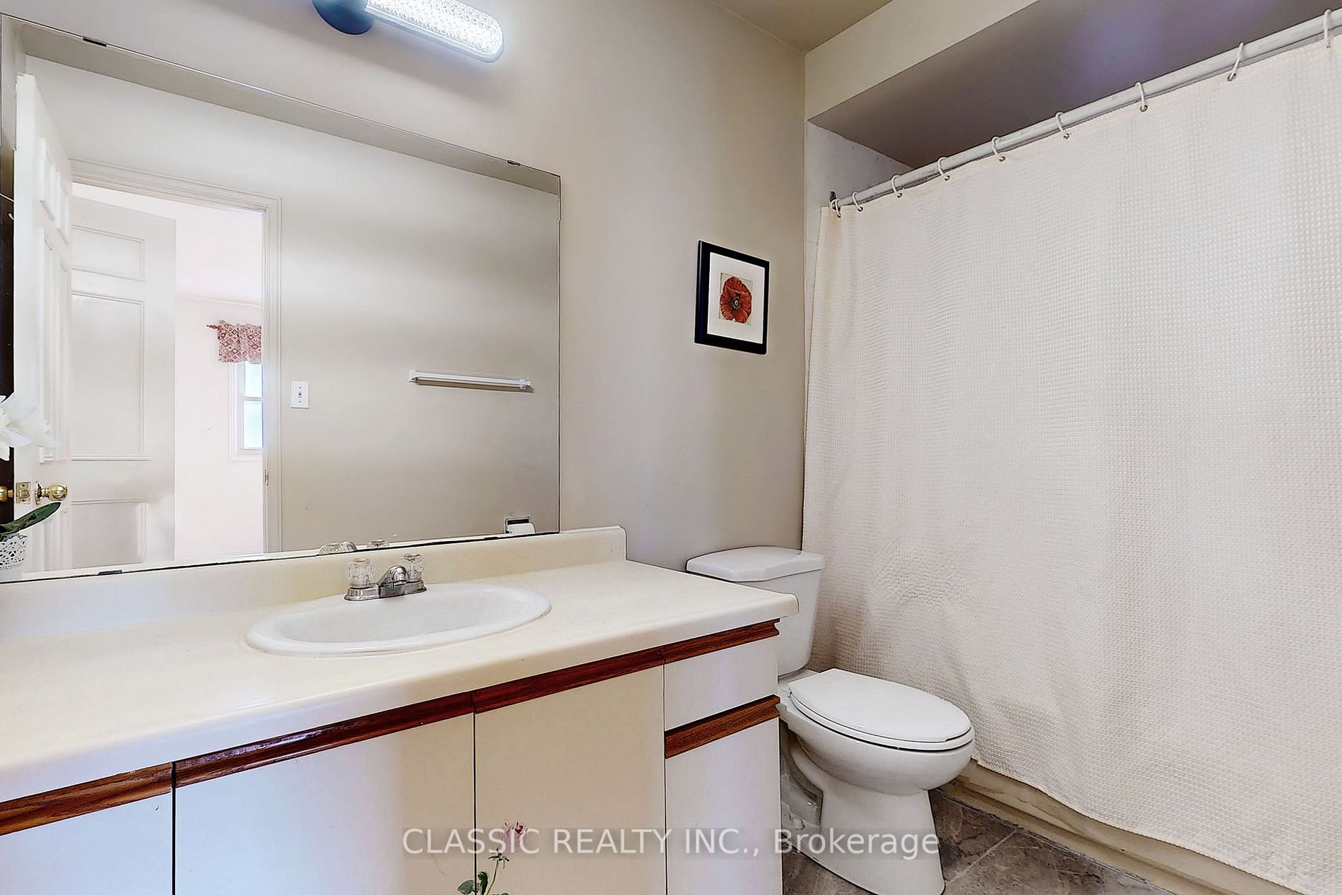 24 Cardwell Avenue, #24