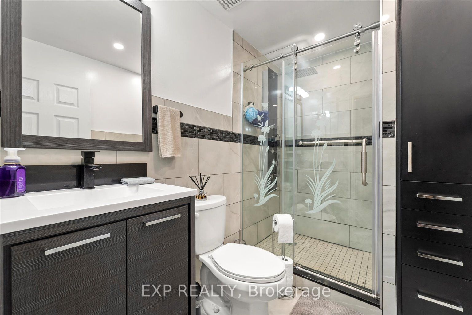 10A Pickford Rd