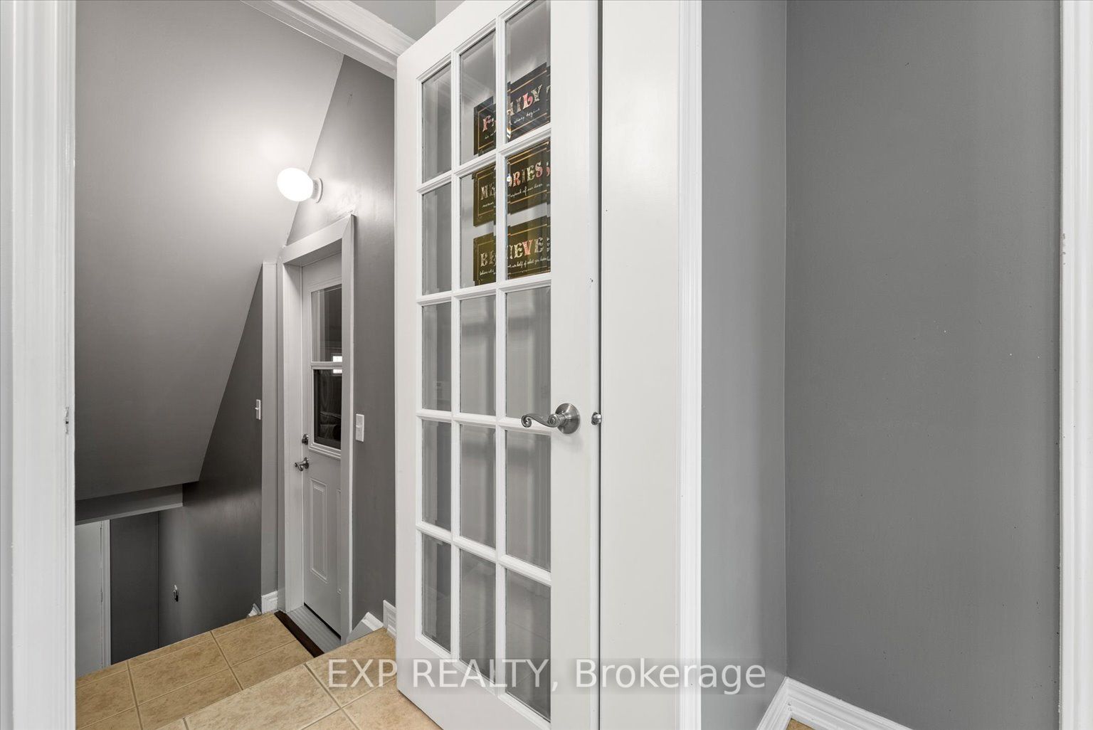 10A Pickford Rd