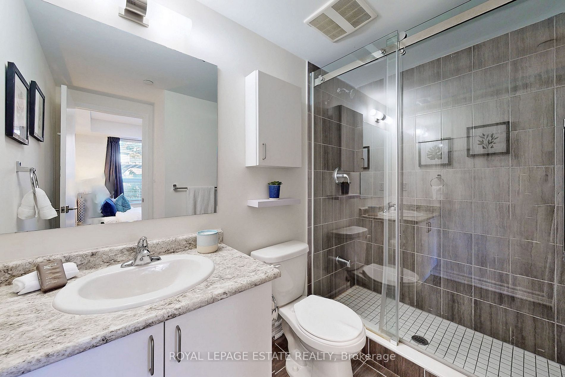 1 Falaise Rd, #109