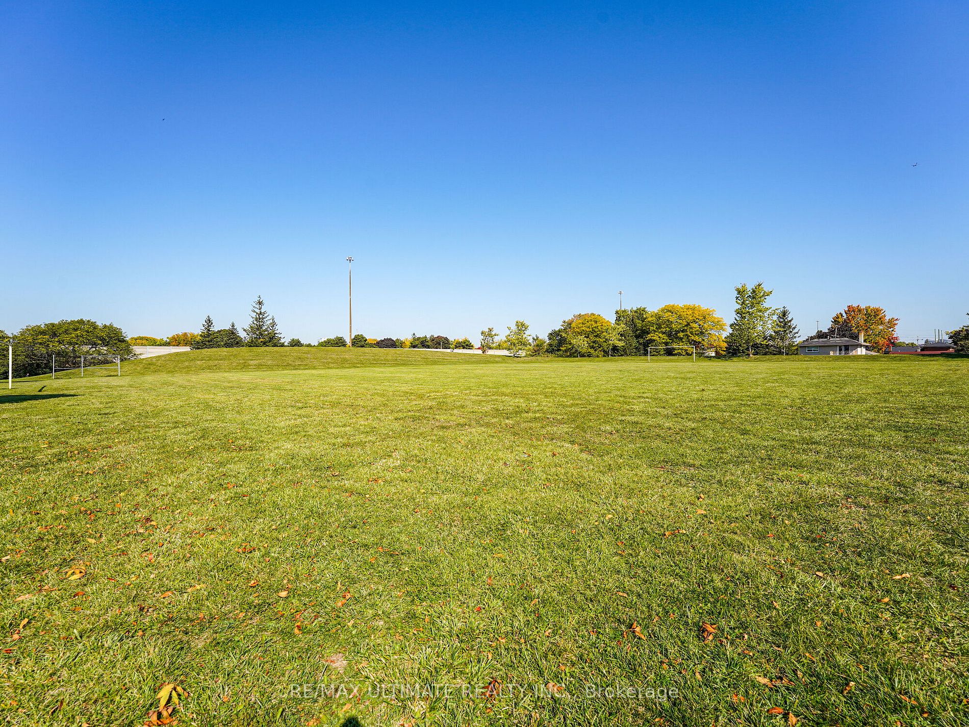 22 Cavehill Cres