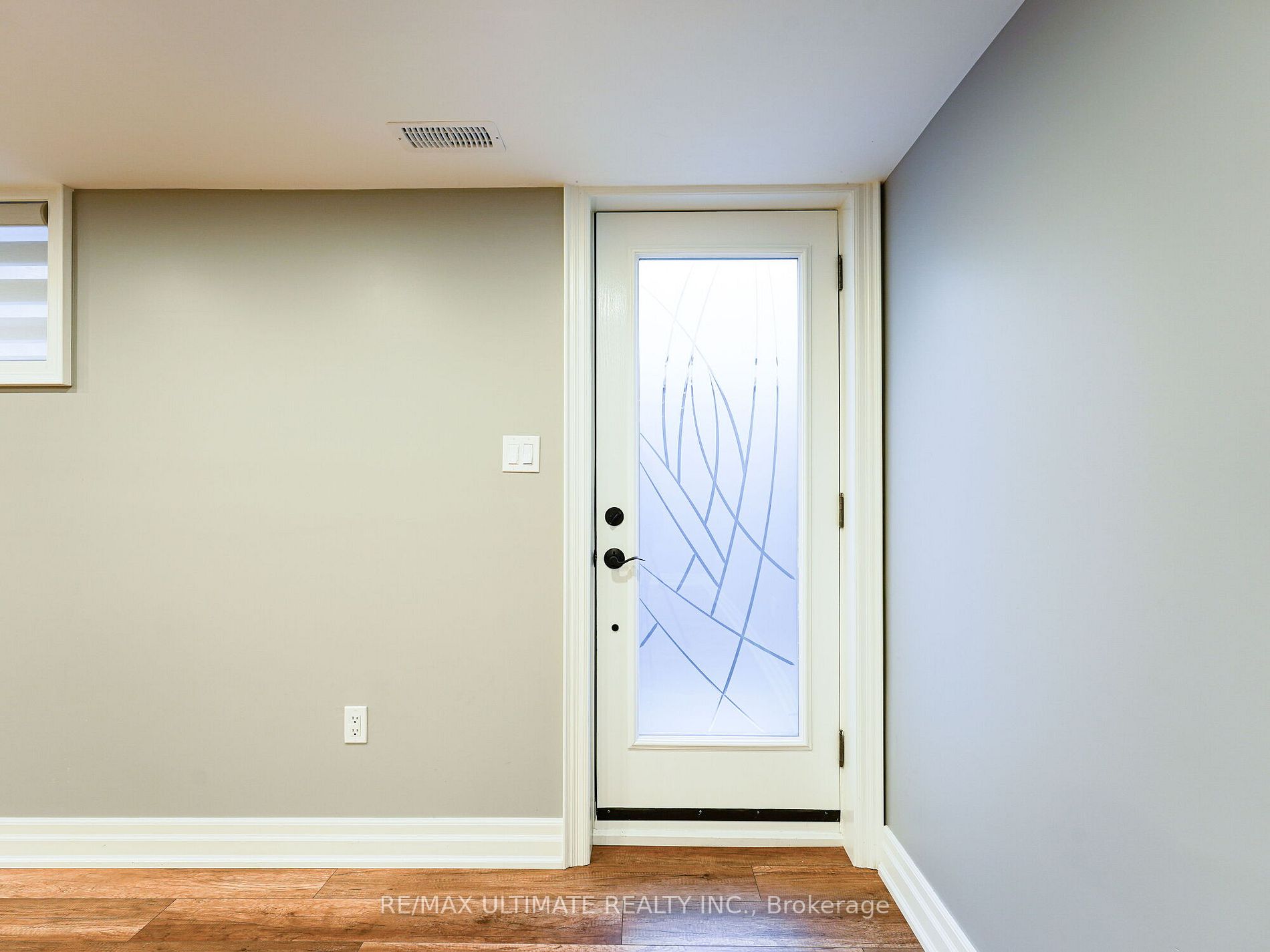 22 Cavehill Cres