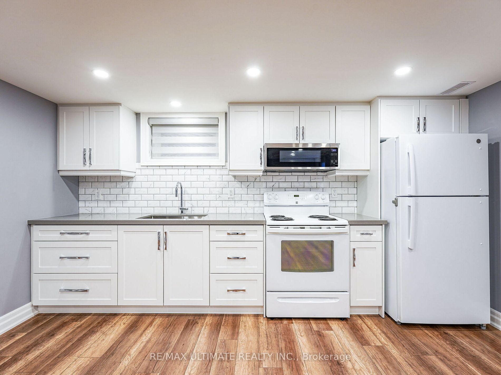 22 Cavehill Cres