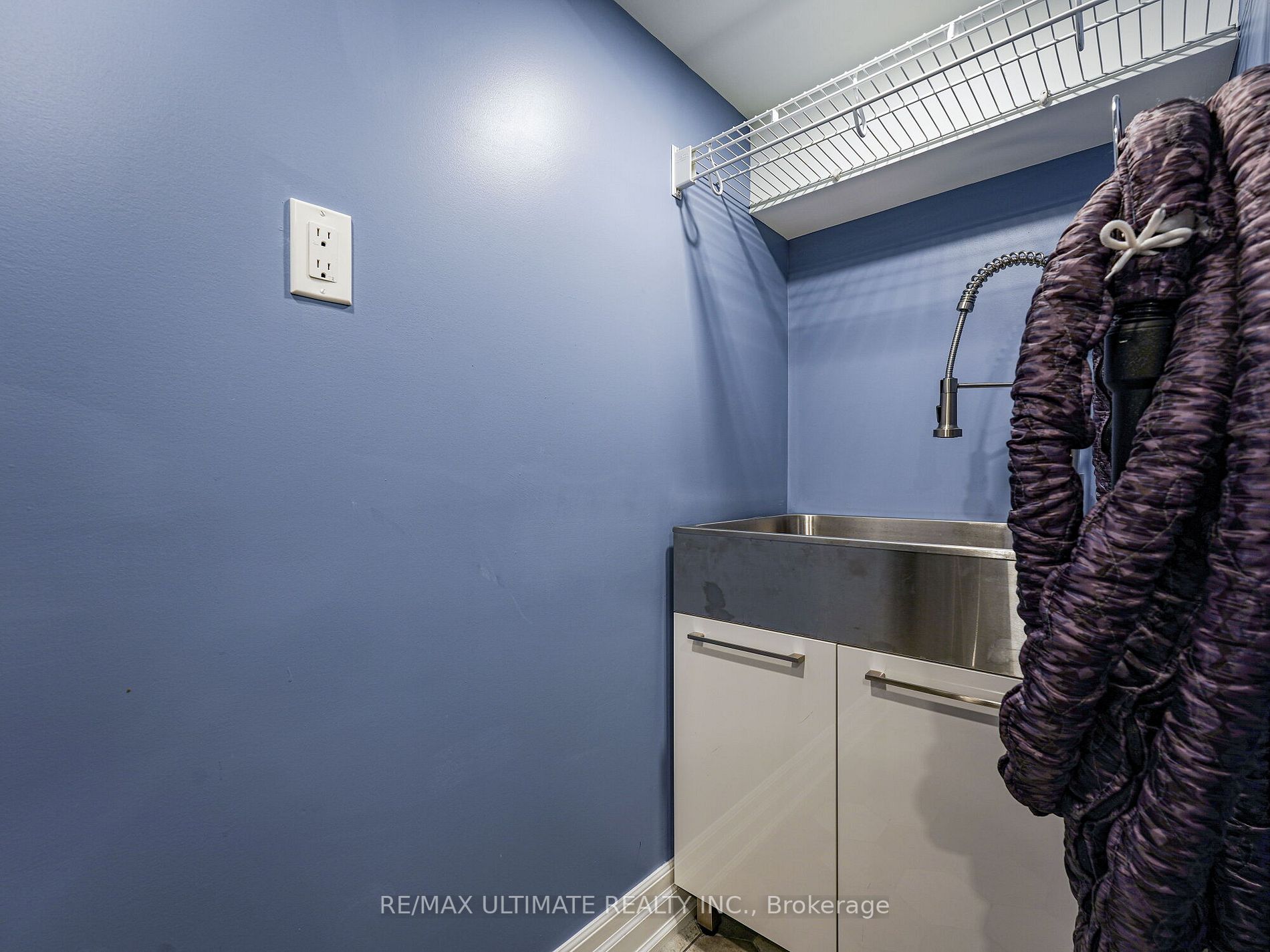 22 Cavehill Cres