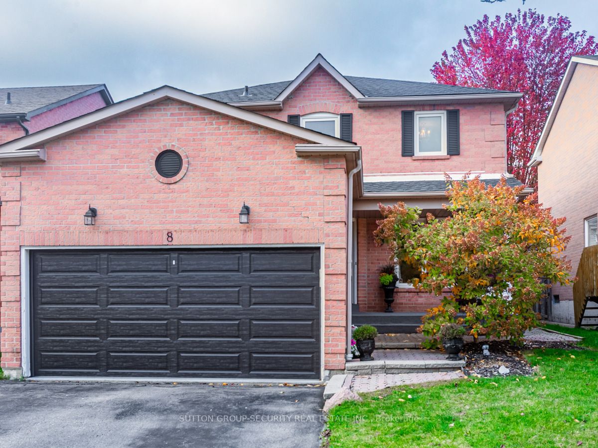 8 Pinestone Crt