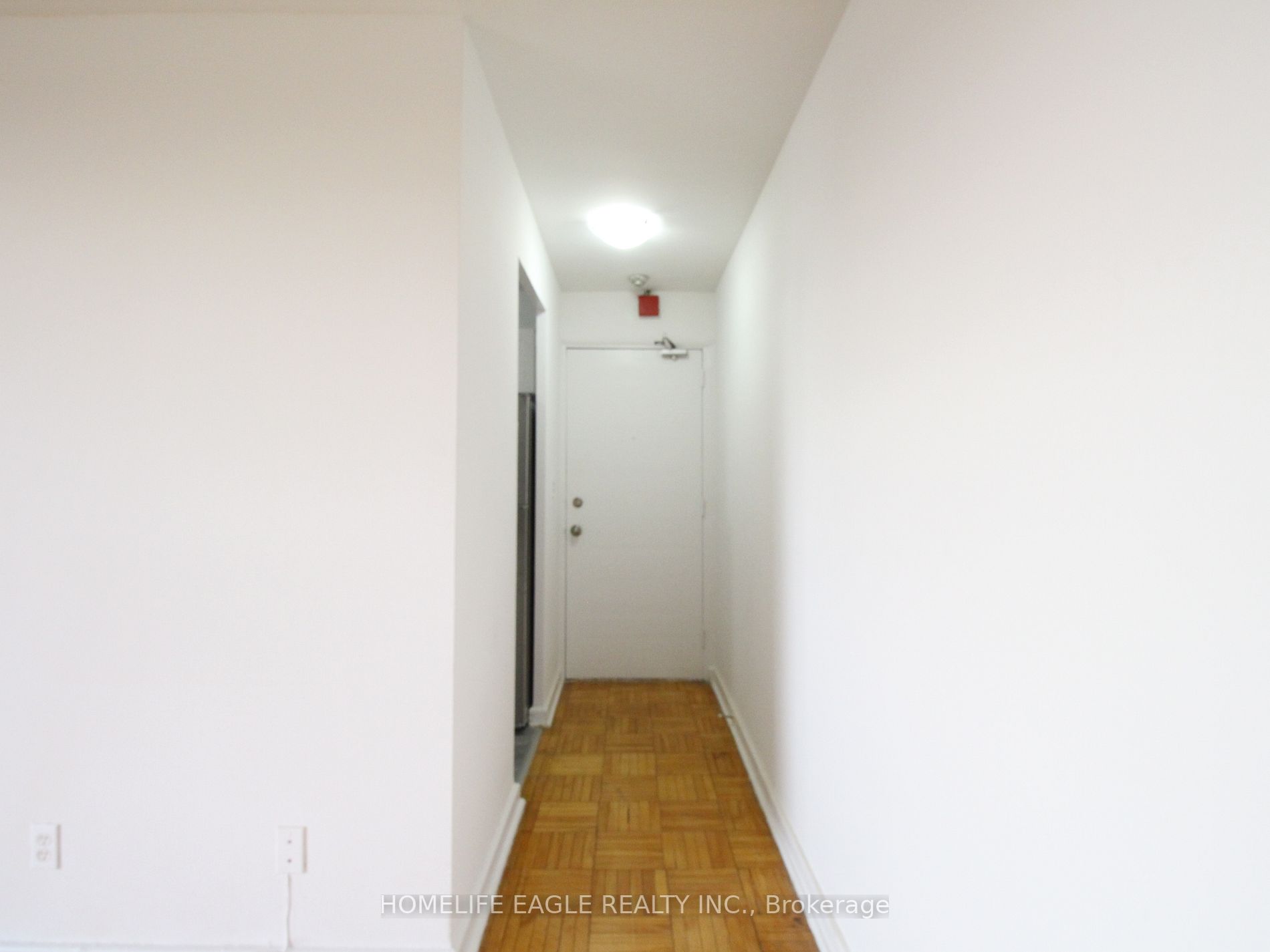 165 Cosburn Ave, #502