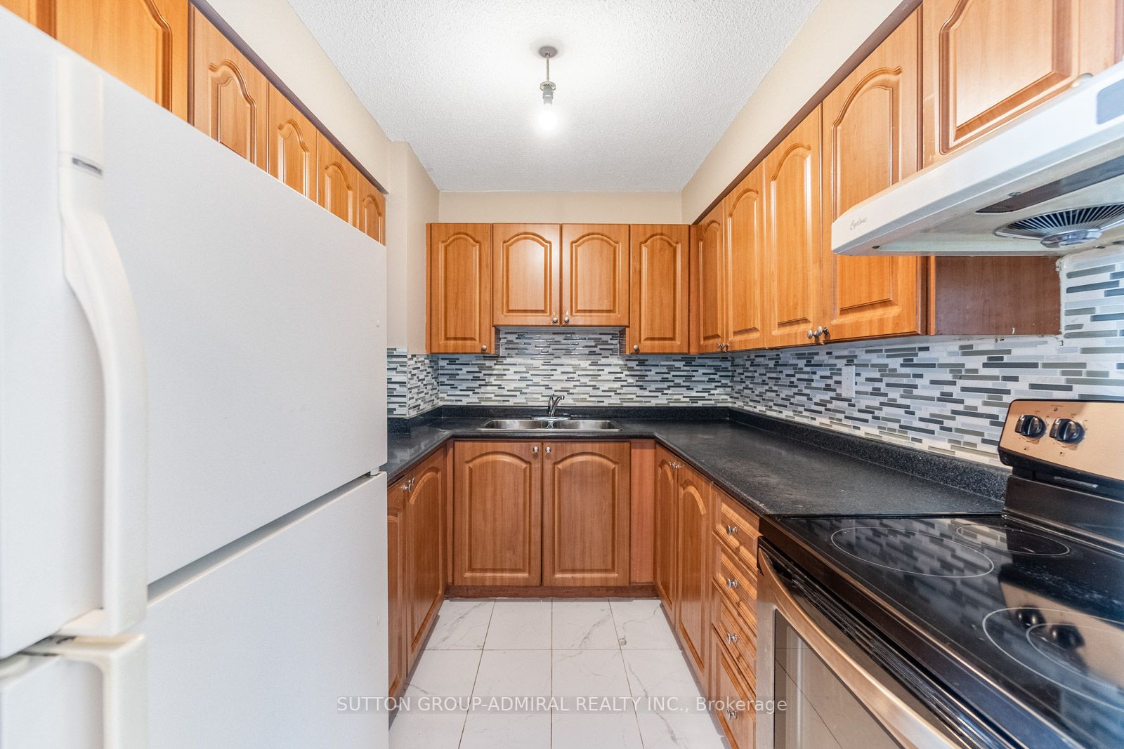 10 Tapscott Road, #1207