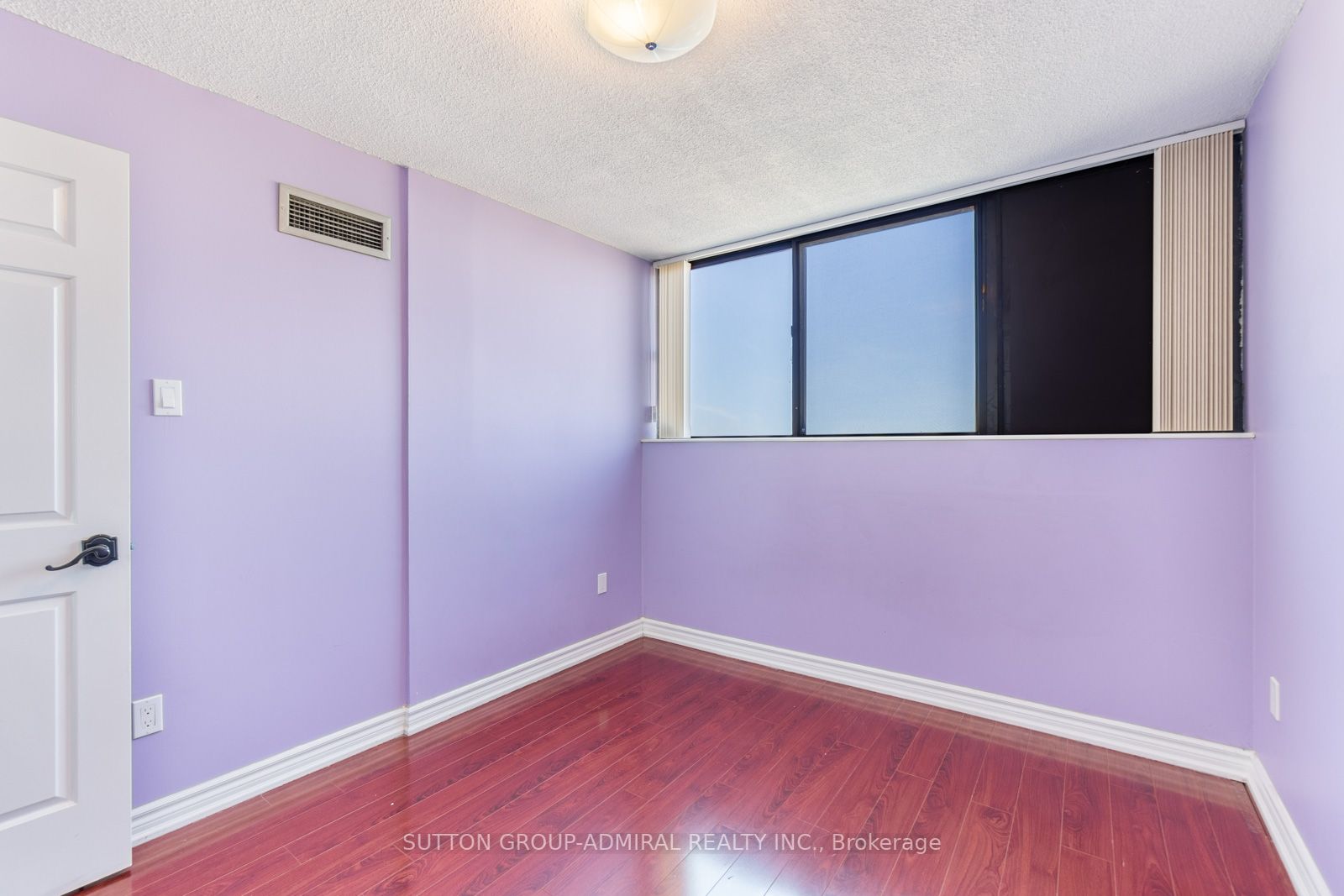 10 Tapscott Road, #1207