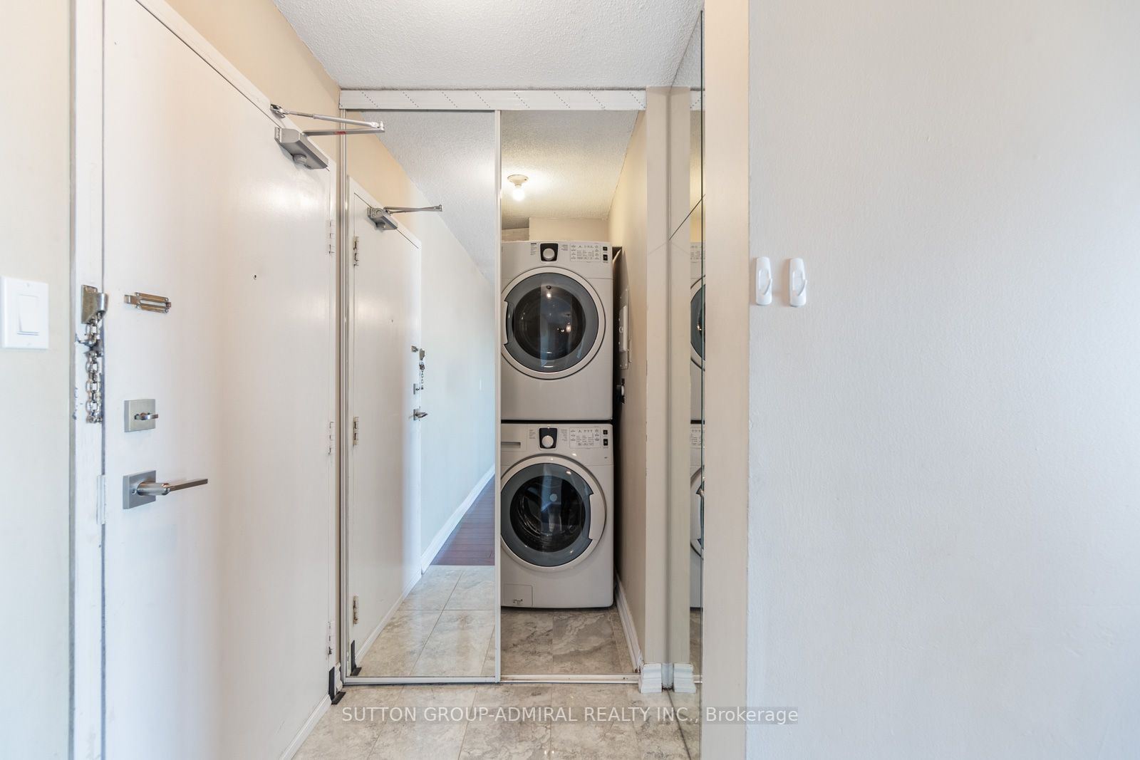 10 Tapscott Road, #1207